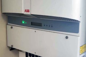 Gruppo inverter Aurora dell'impianto fotovoltaico